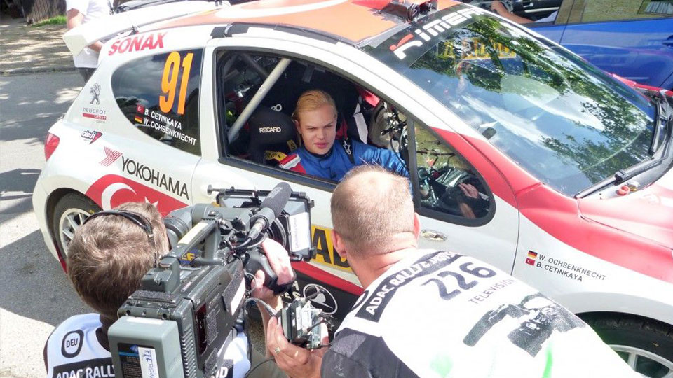 SEO-Entertainment_ServusTV_Red-Bull-TV-Fenster_Celebs-Go-Extreme_02