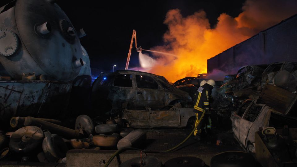 FUF4_Fo28S04_Standbild_24