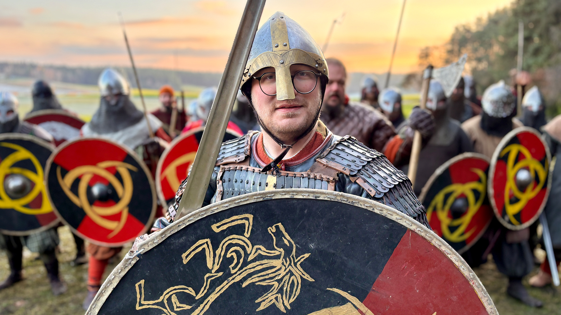 Maxi Gstettenbauer und Odins Hörner in Comedy auf Bestellung