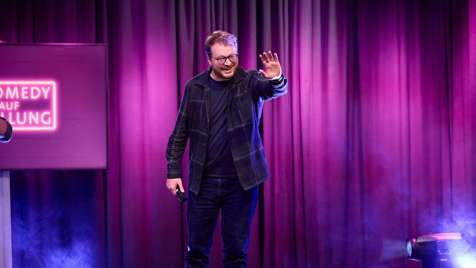 Maxi Gstettenbauer in Comedy auf Bestellung, Standup